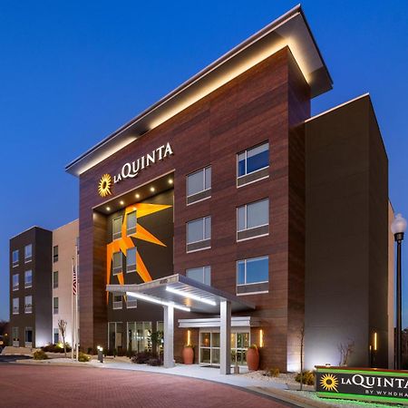 La Quinta Inn & Suites By Wyndham Локуст-Гров Экстерьер фото